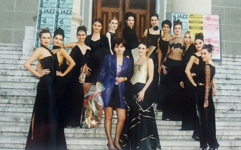FOTO Cum a ajuns o arădeancă din manechin instructor de Yoga 4 model 2