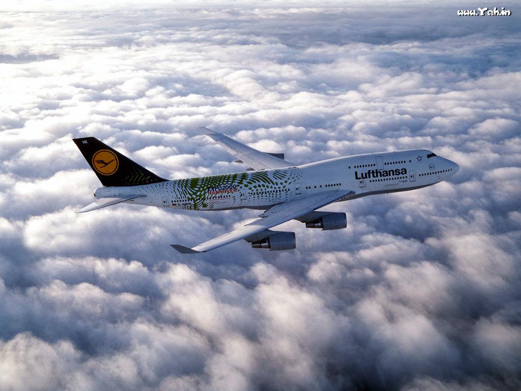 Cea mai lungă grevă din istoria companiei aviatice Lufthansa începe astăzi la ora 15:00, ora României. Aproape 19 mii de membri ai personalului navigant participă la grevă, iar asta obligă Lufthansa să anuleze mai multe zboruri de pe aeroporturile din Frankfurt şi Dusseldorf. 1 1351856316
