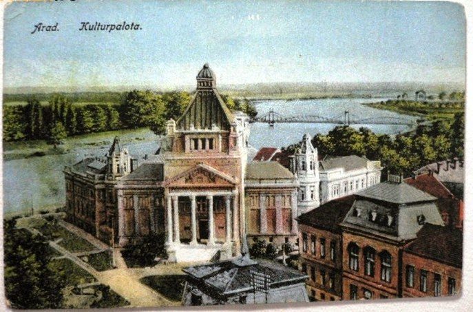 ARAD PALATUL CULTURII IN PLAN SECUND PODUL DE FIER PESTE MURES INCEPUT DE 1900 antik49