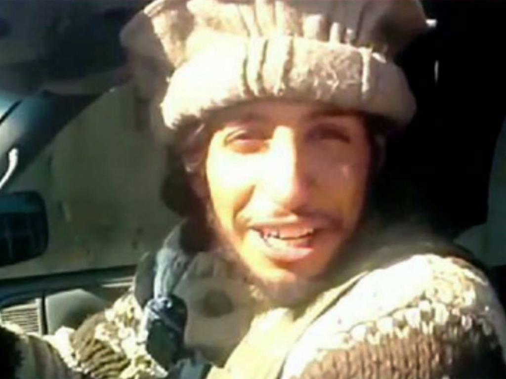 Atentatele din Franta: "Creierul" atacurilor nu este printre cei arestati in timpul raidului din Saint-Denis 1 abdelhamid abaaoud Custom