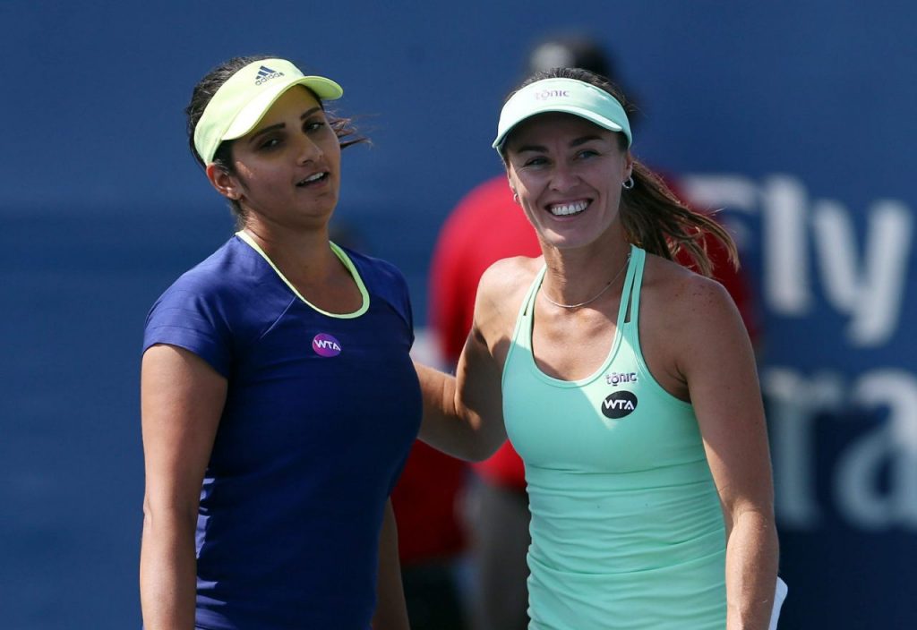 sania mirza martina hingis 2015 rogers cup in toronto day 4 1