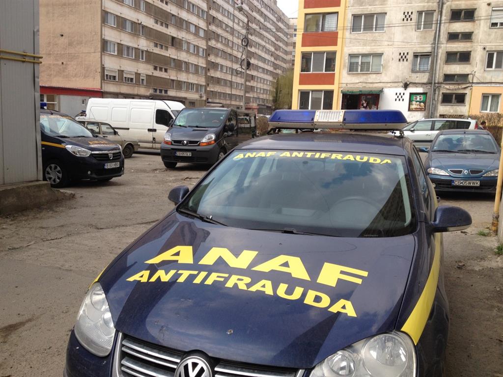 ANAF Antifrauda inspectori perchezitiii 26 Custom