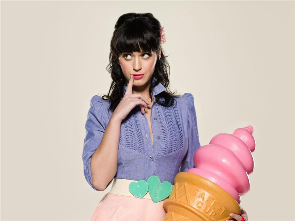 Katy Perry Cute Ice Cream Photoshoot