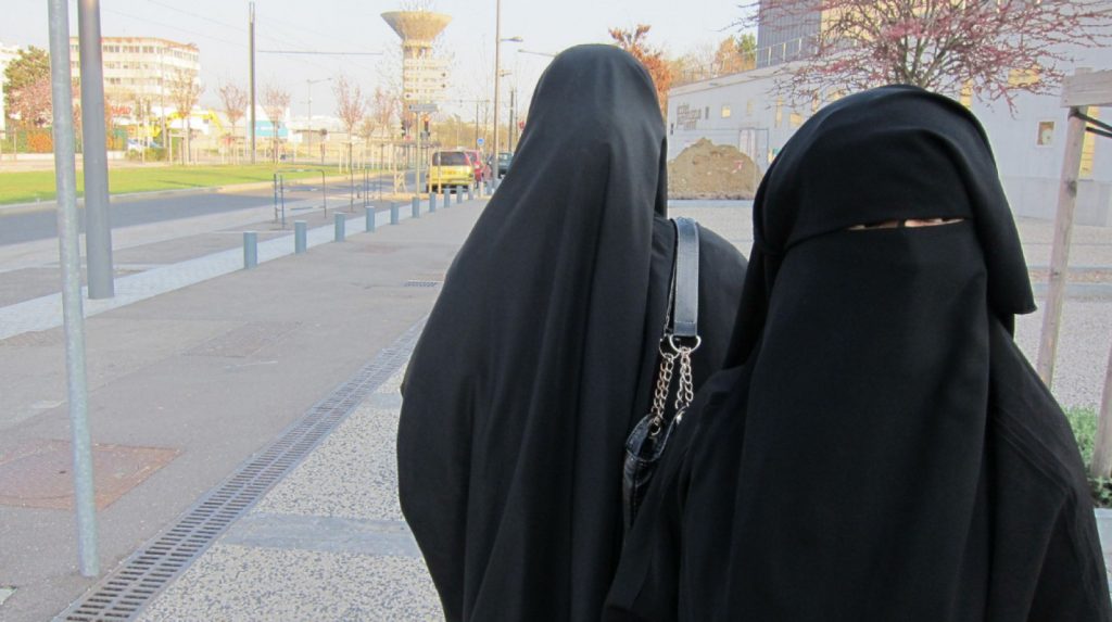 islam femei val niqab.ldtvk41zep