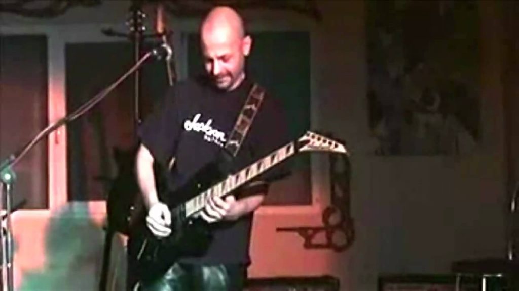 Chitaristul George Pătrănoiu, fondator al trupei Taxi, a murit la vârsta de 42 de ani 1 maxresdefault 7