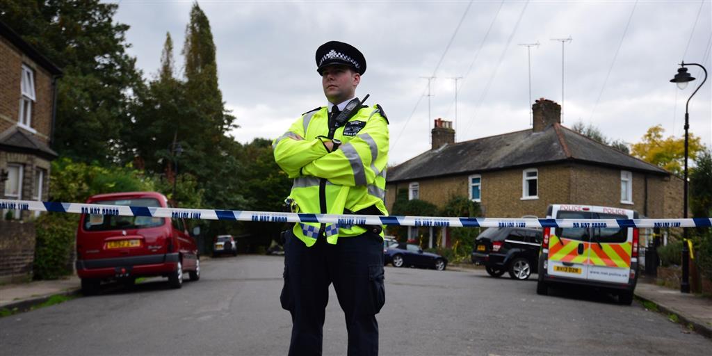 o BRITAIN POLICE facebook