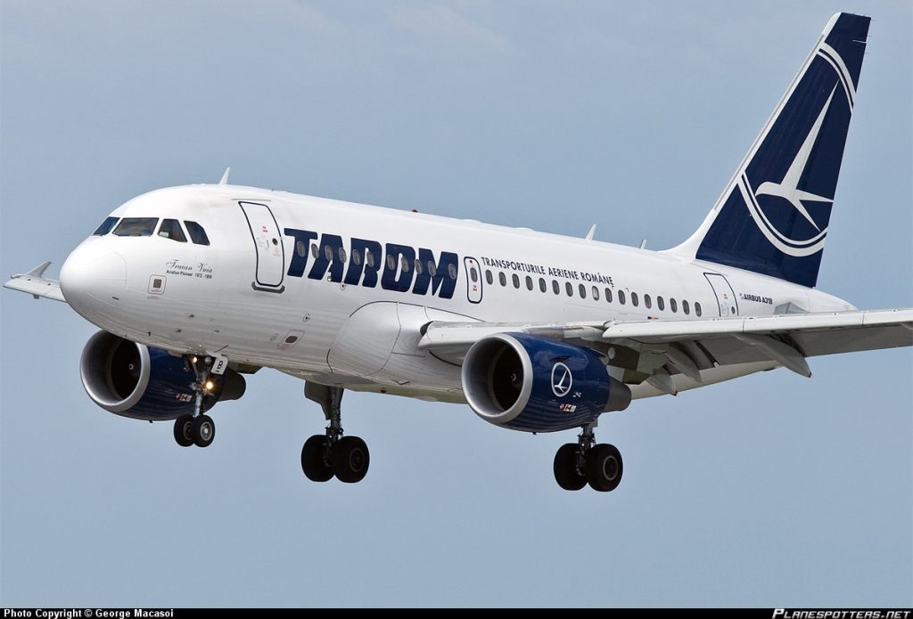 YR ASB TAROM Airbus A318 100 PlanespottersNet 111722