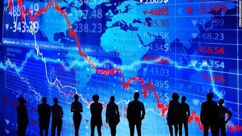141209105210 stocks drop fear returns global economy