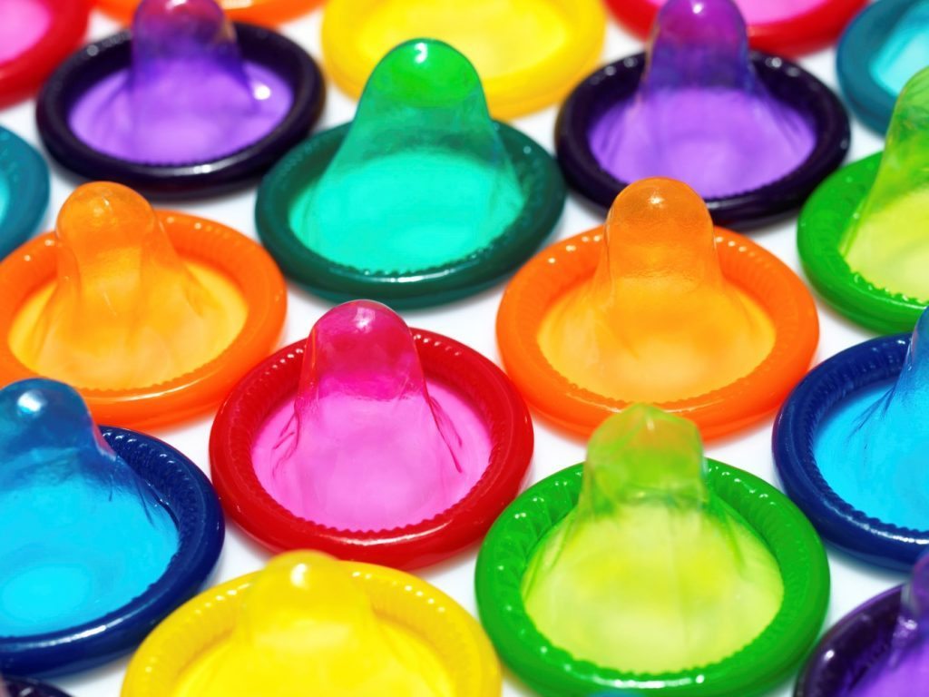 condoms 3 Custom