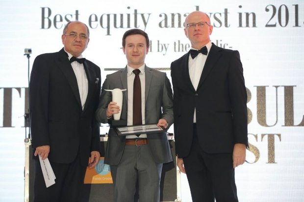 Ce ne aşteptă în 2016, potrivit analistului financiar al anului 2015, arădeanul Patrick Bărbulescu 1 gala bvb