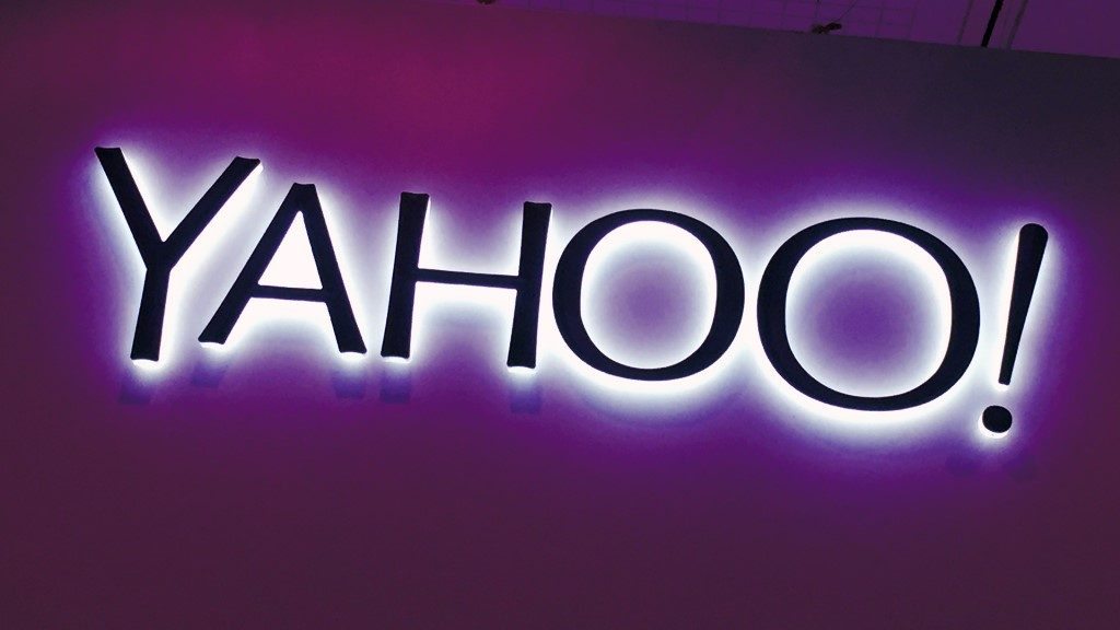 yahoo purple sign 1920