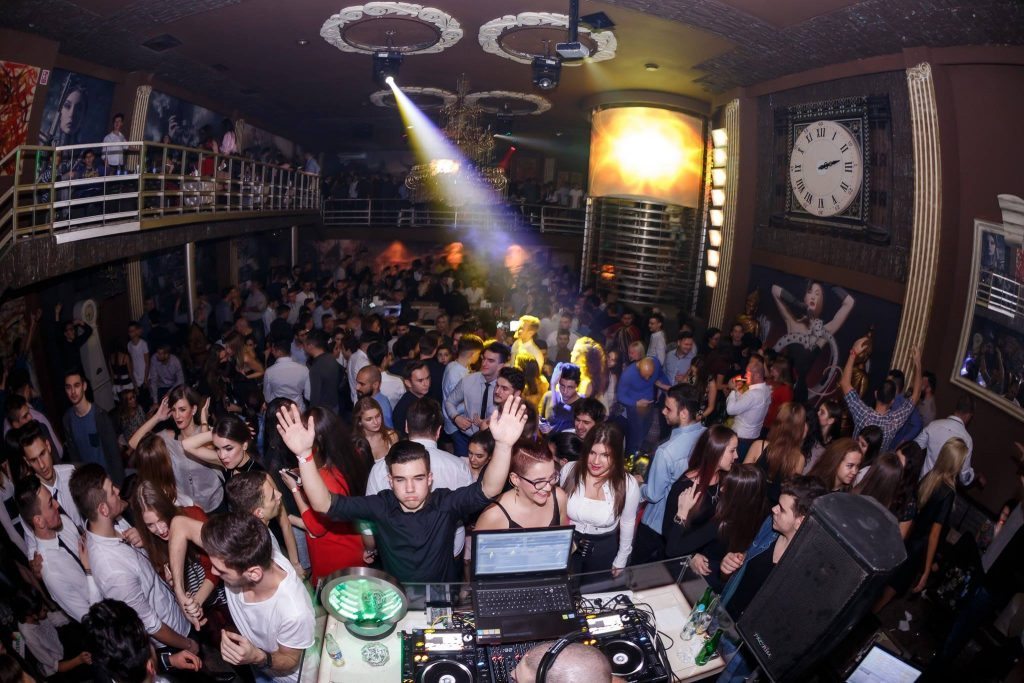 Mooskea și Convenția de Fitness Arad te invită la distracție și mișcare! 1 12304378 1058101267563231 4598539565909151579 o