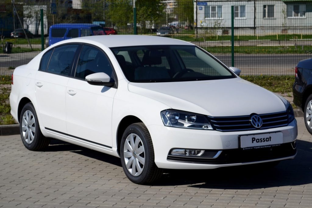 Volkswagen Passat B7 2011 Custom