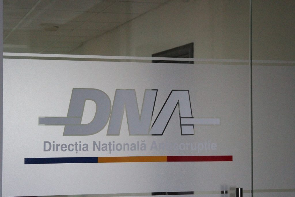 Direcția Națională, pentru prima dată în 500 de ani, împotriva Corupției 1 dna 2