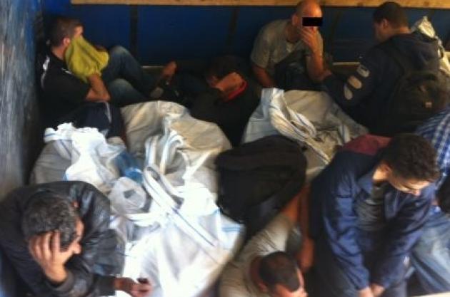 Un turc a fost trimis în judecată pentru trafic de migranți 1 migranti