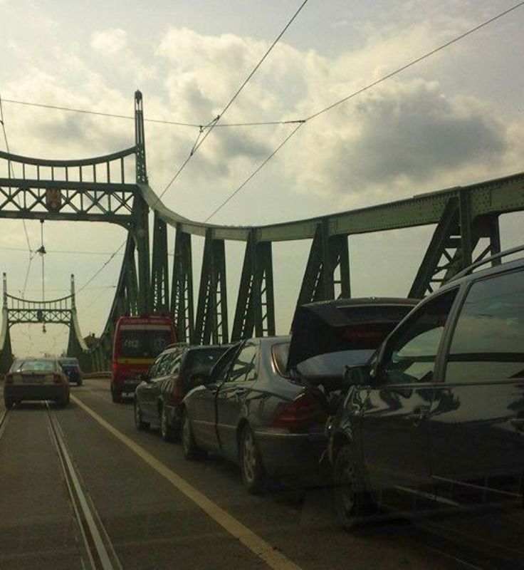 Tamponare în lanț pe Podul Traian 1 tamponare traian