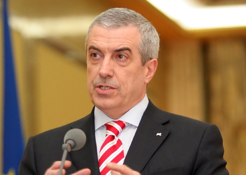 Călin Popescu Tăriceanu este propus prim ministru de către Victor Ponta