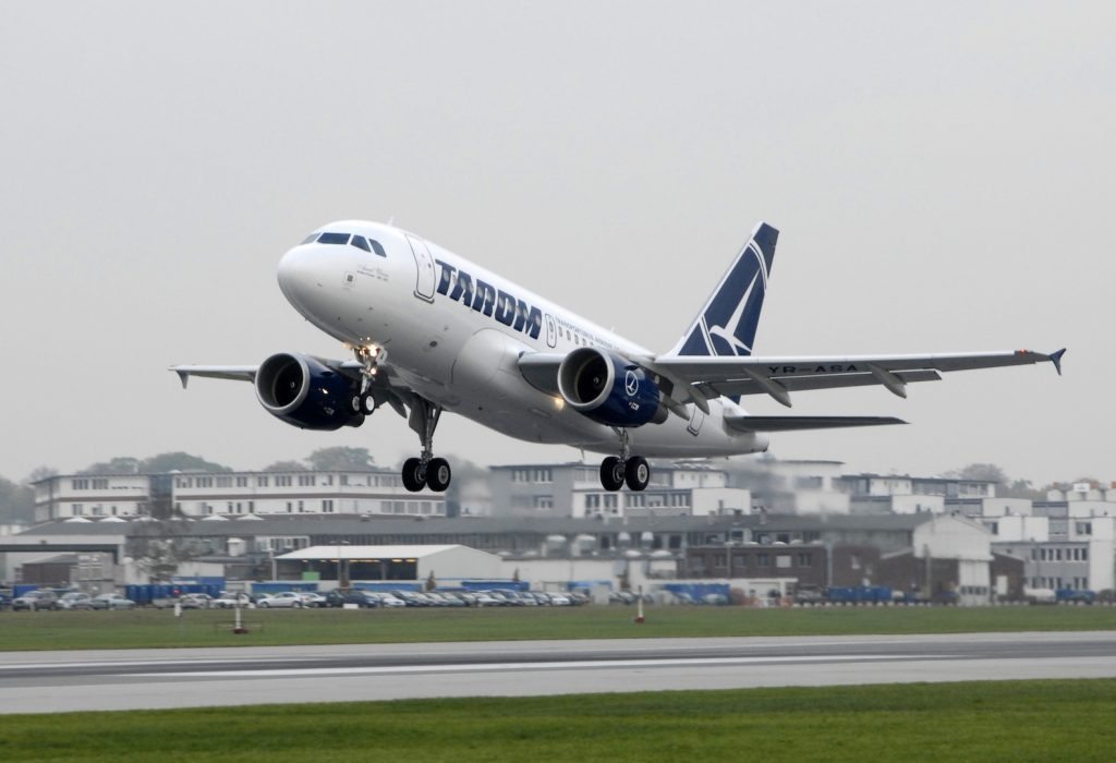 Tarom airplane 2