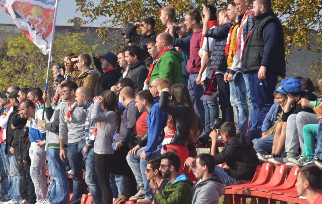 Fanii Bătrânei Doamne se deplasează cu un tramvai închiriat la derby-ul cu Mediașul 1 suputa 1