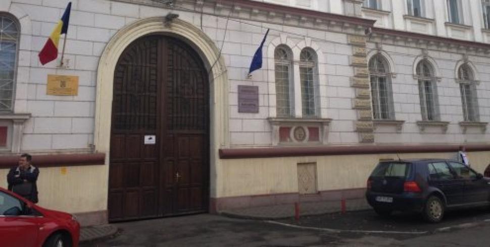 Arest preventiv pentru agresorul din Confecții 1 tribunalul arad