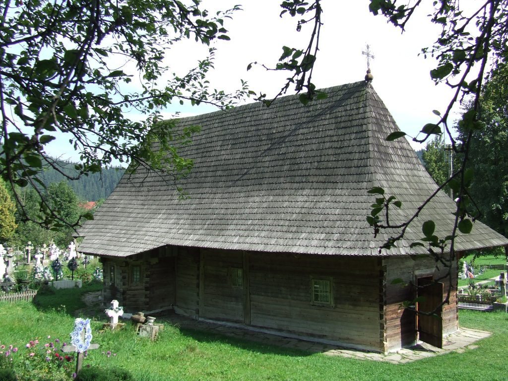 Biserica de lemn Dragos Voda