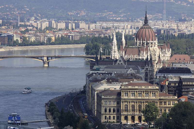 Ungaria Dunarea la Budapesta