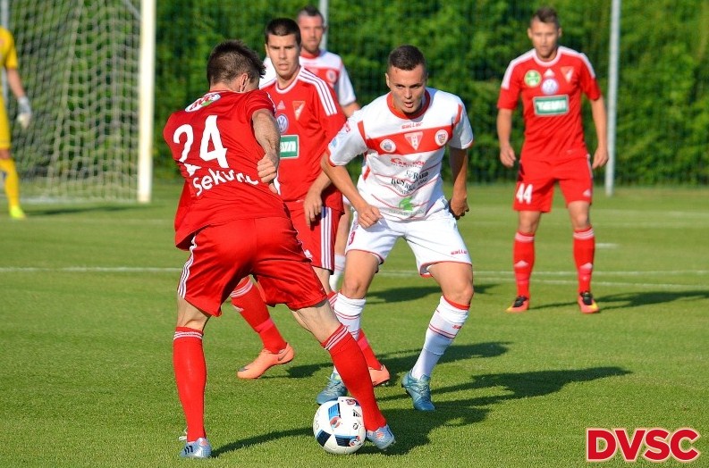 Înfrângere înainte de intrarea în cantonament: DVSC Debrecen - UTA 3-2 1 kikidvsc