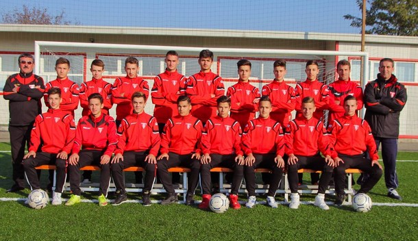 UTA Under 17 - una caldă, alta rece la interval de numai 11ore 1 uta2000