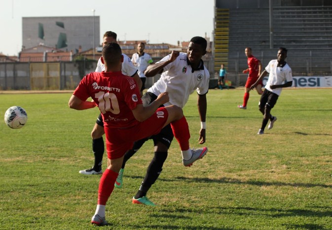 La 1 minut de un rezultat de prestigiu: Spezia – UTA 2-1 1 utasp