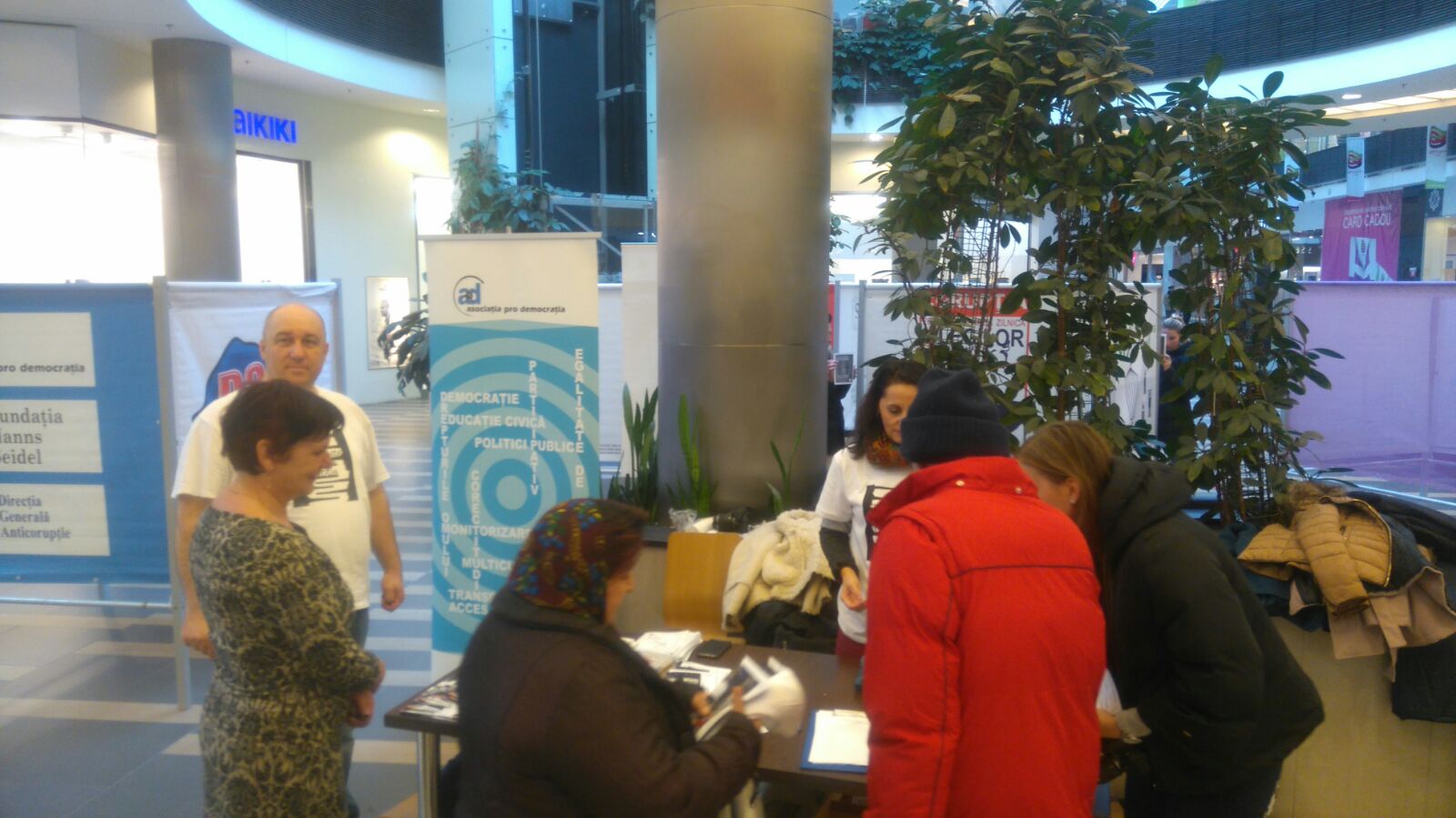 Labirintul Anticorupţie, la Arad FOTO 1 IMG 20161115 WA0006