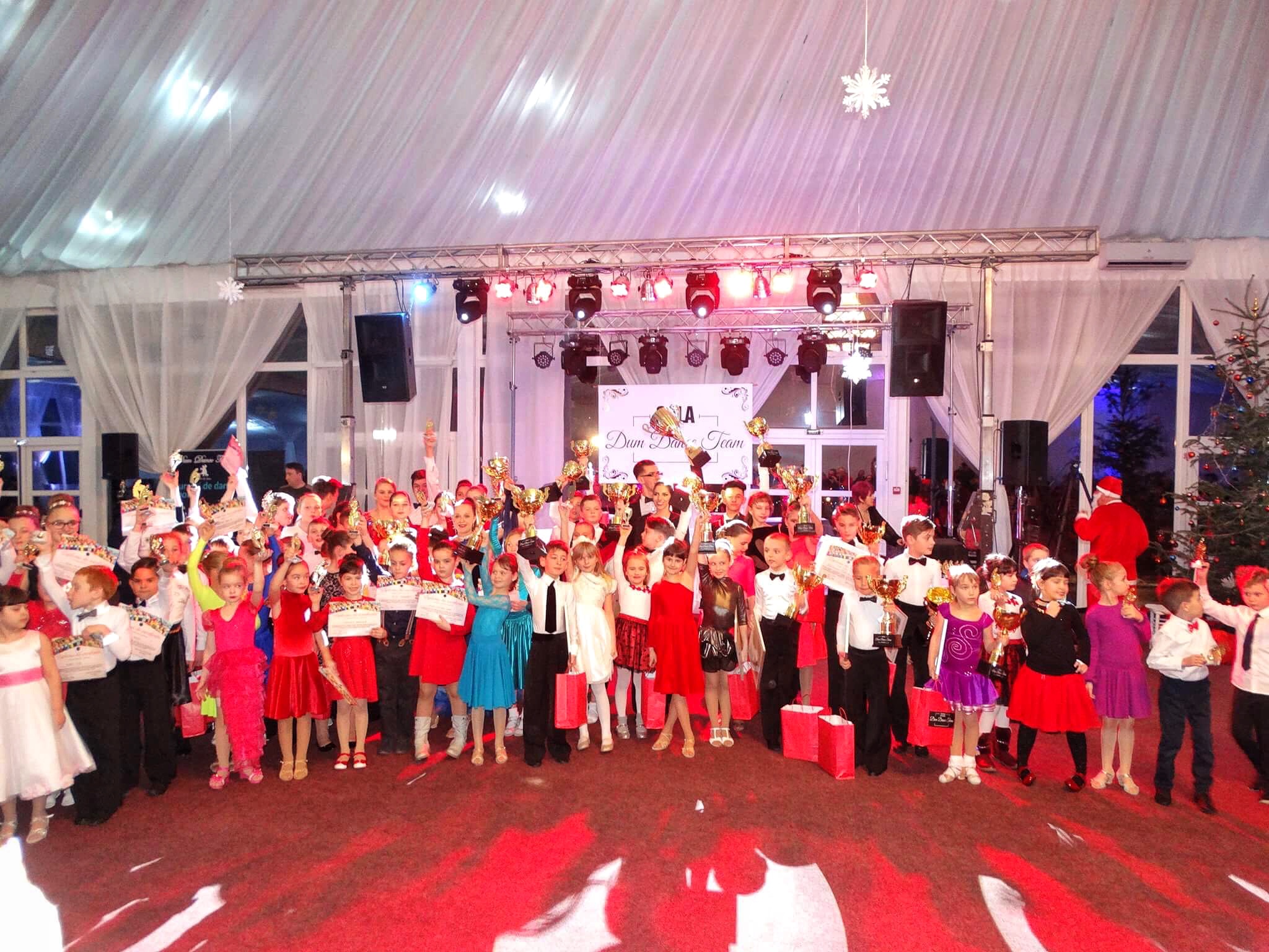 Excelenţa în dansul sportiv - GALA DUM DANCE TEAM FOTO 1 IMG 7616