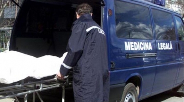 Un tânăr de 20 de ani din Timişoara s-a aruncat de la etajul al cincilea, în timp ce se certa iubita sa 1 cadavru