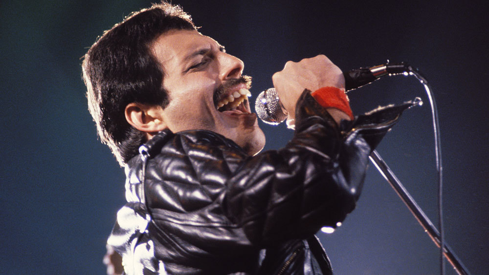 freddiemercury wide 87fe276170b66db0ecec2002ea623a037ee6ecb2