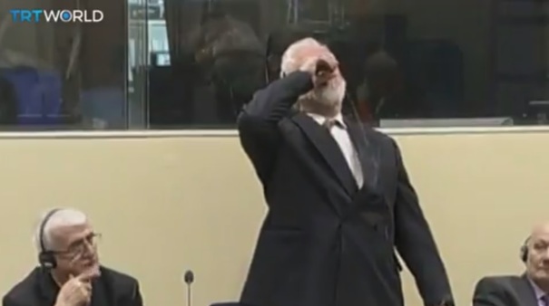 Slobodan Praljak a murit după ce s-a otrăvit în instanţa Tribunalului Penal Internaţional | VIDEO 1 otrava