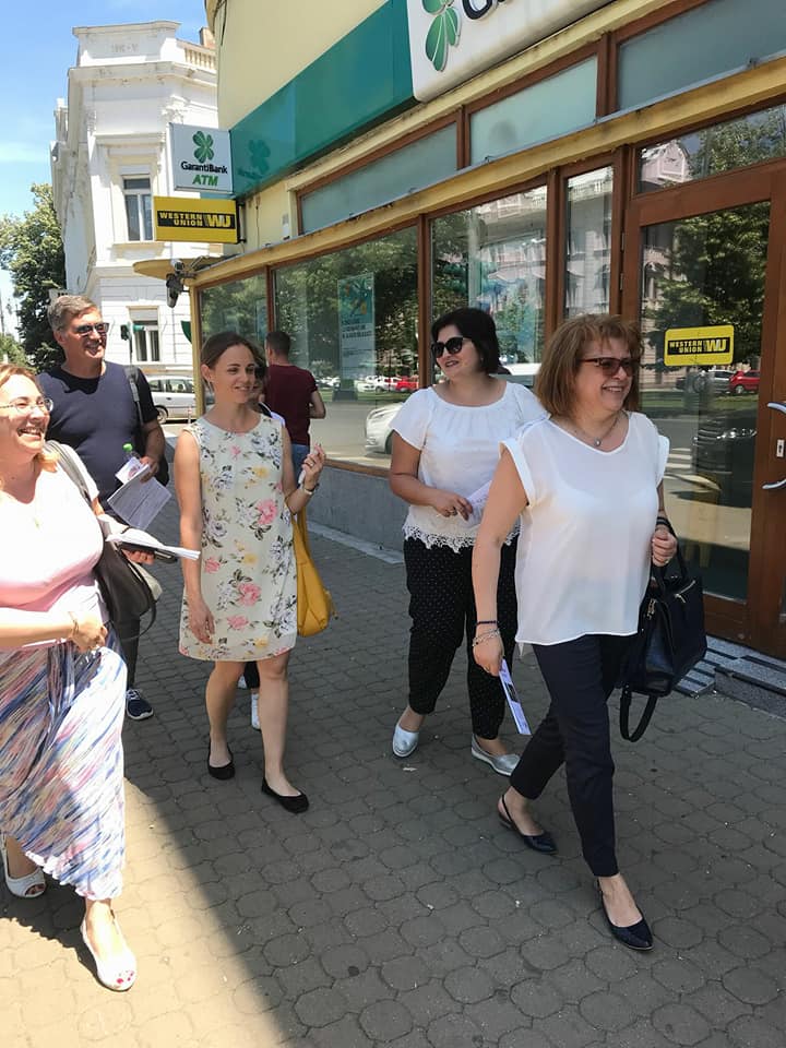 Ziua Națională pentru Adopție este marcată, în fiecare an, la 2 iunie 6 a5