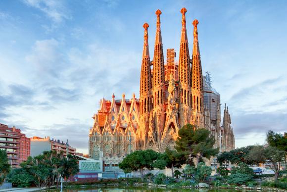 Biserica Sagrada Familia din Barcelona