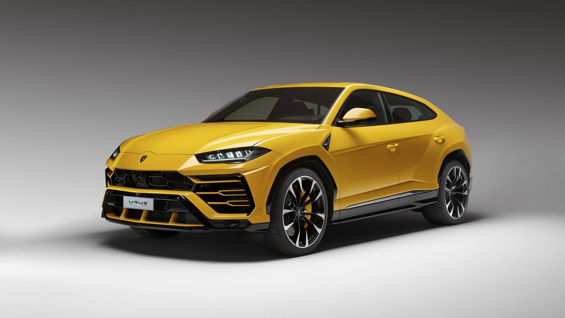 2019 lamborghini urus