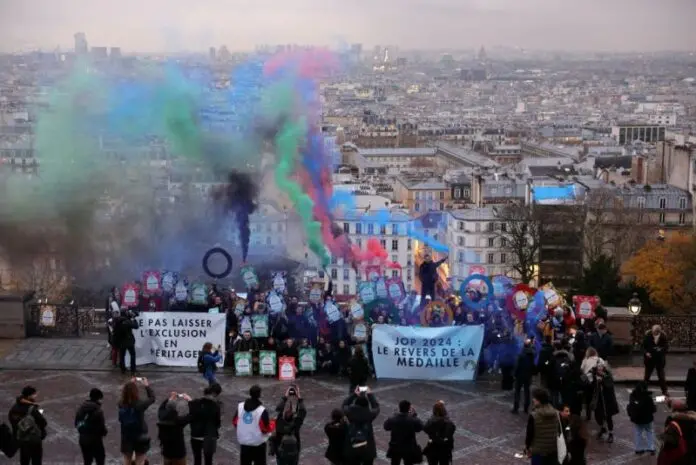 paris proteste 696x465 1 jpg